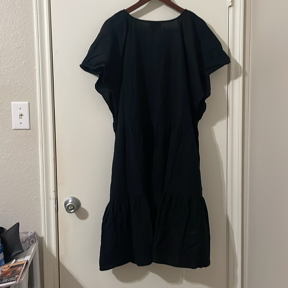 Universal Thread Women's Flutter Short Sleeve Mini Skater Dress, Size 4X - Black - Picture 3 of 9
